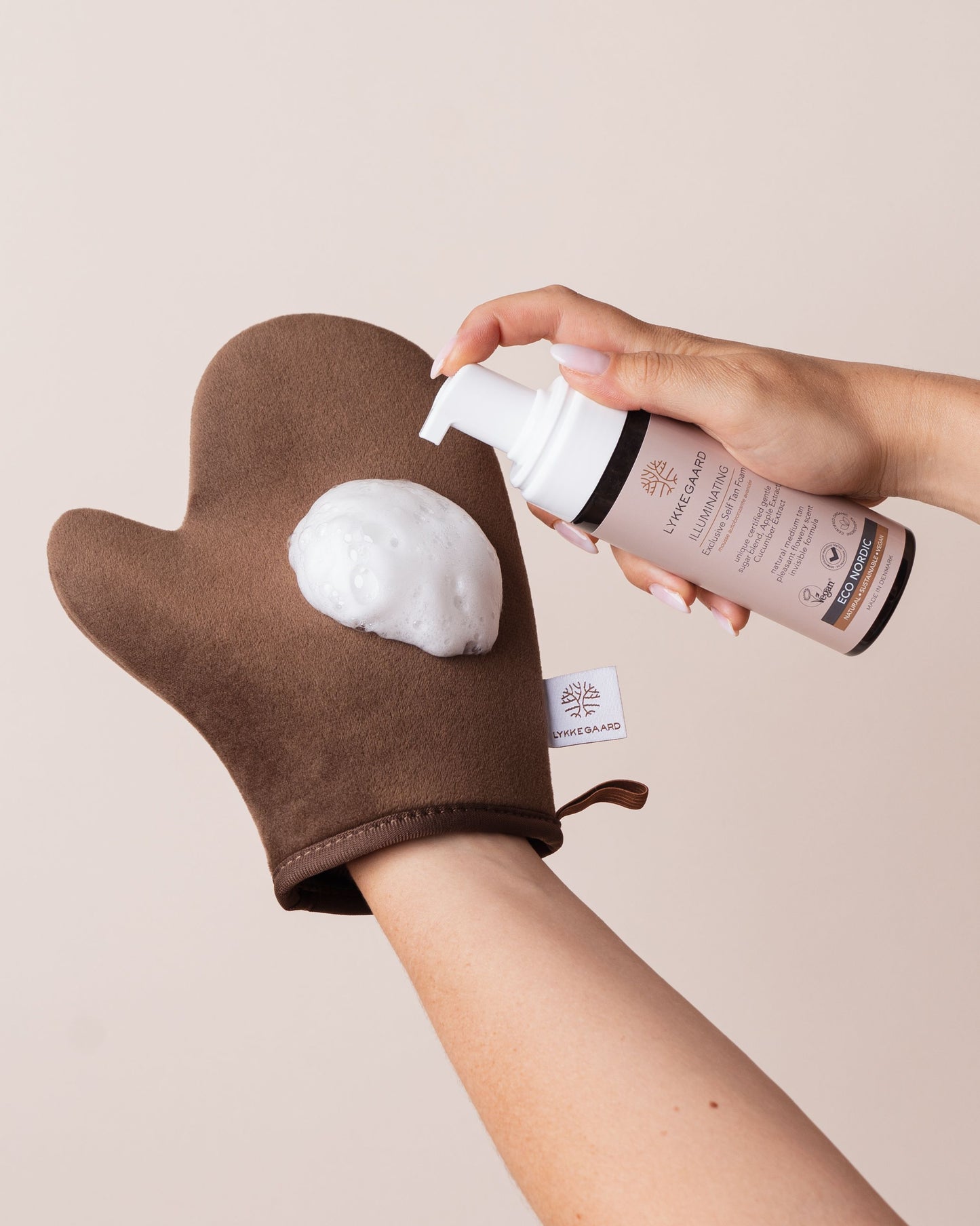 Illuminating Self Tan Mit
